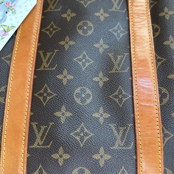 PrelovedLouis Vuitton Sac 24 Heures - Picture 3 of 13